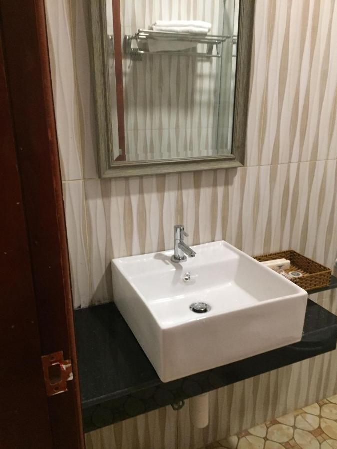 Seven Color Hotel Сиханоуквил Екстериор снимка