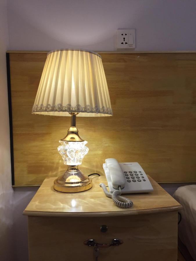 Seven Color Hotel Сиханоуквил Екстериор снимка