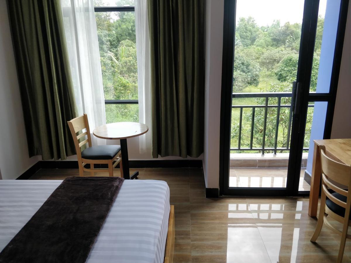Seven Color Hotel Сиханоуквил Екстериор снимка